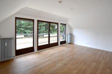 Hauptbild 2-Zimmer-Dachgeschosswohnung mit Fahrstuhl und großer Terrasse